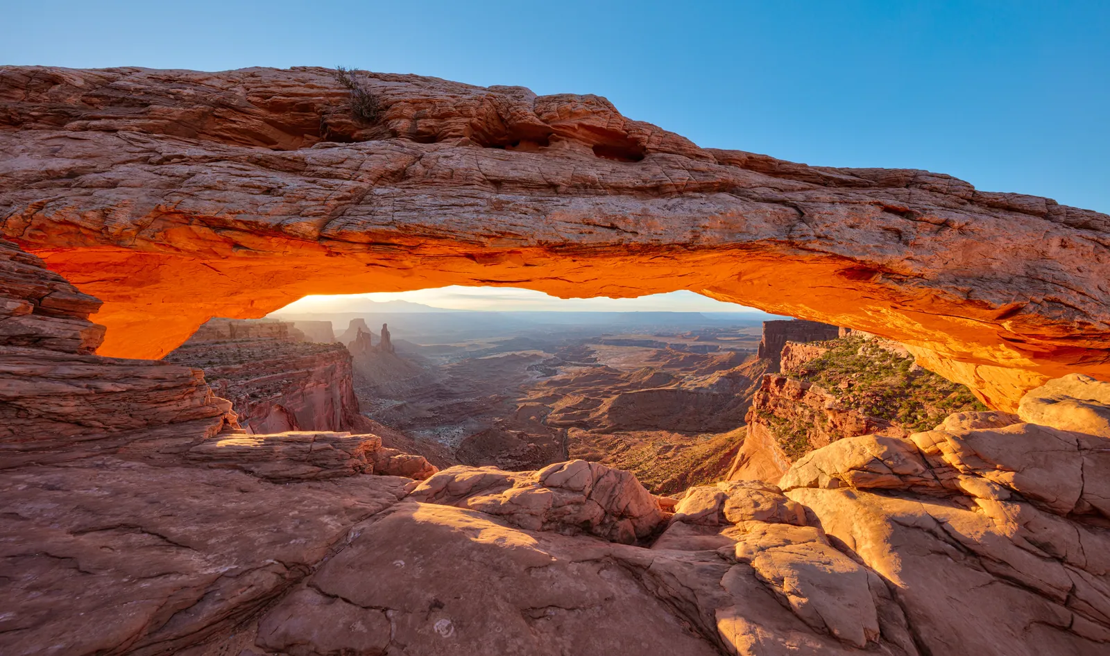 Sunrise at Mesa Arch in Canyonlands National Park , Utah , USA